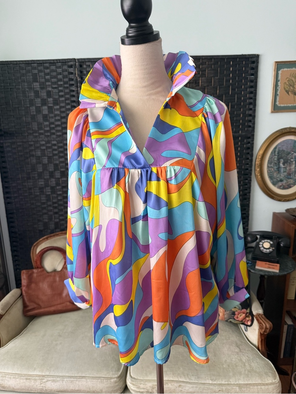 🌈✨ Adrienne Abstract Puff Sleeve Babydoll Blouse Retro Mod Small